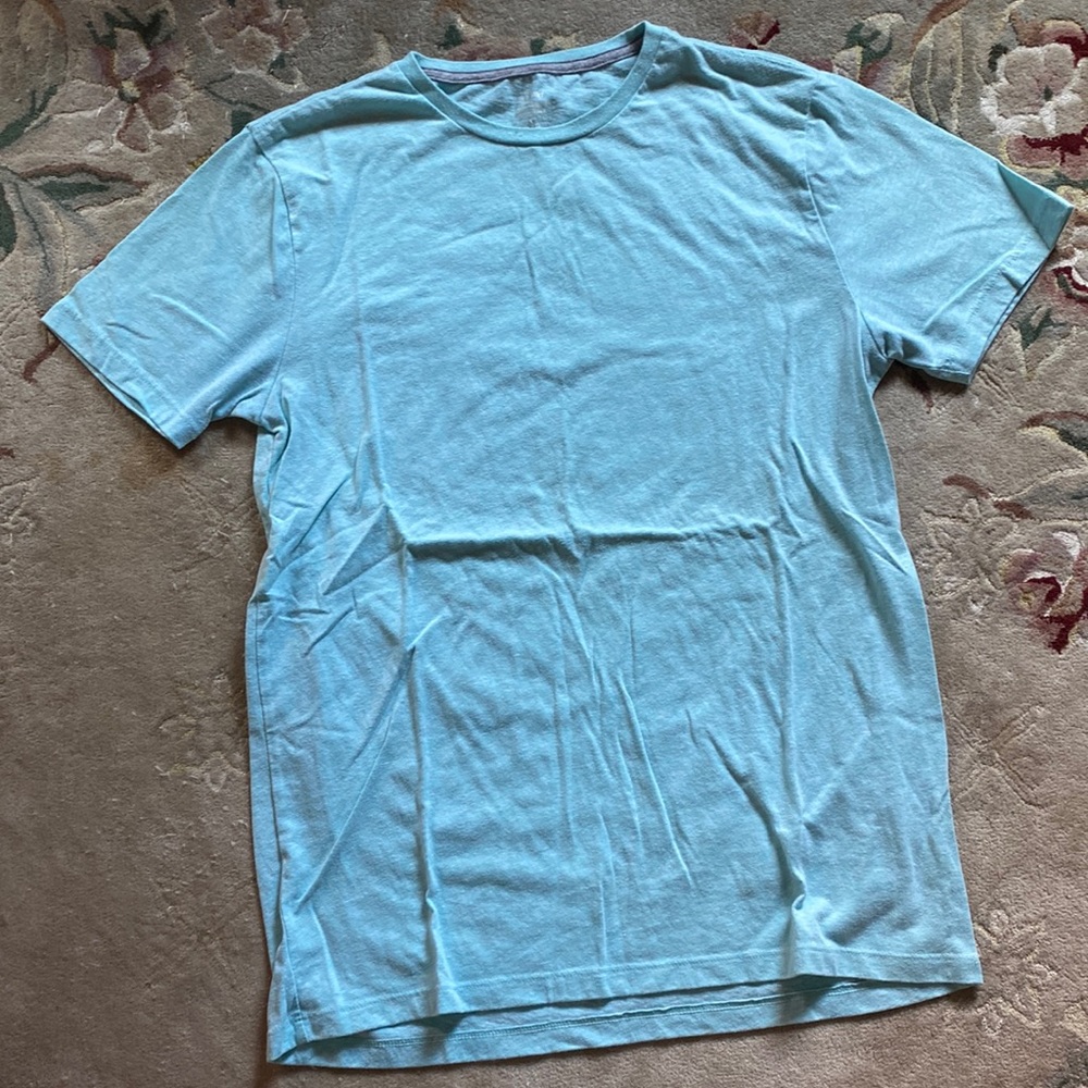 Mens Old Navy Light Blue Crew Neck Tee Shirt